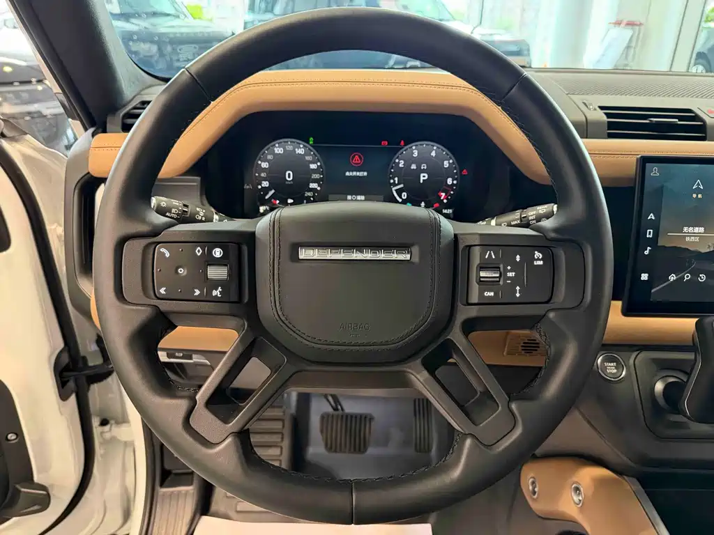 Land Rover Defender — миниатюра 8