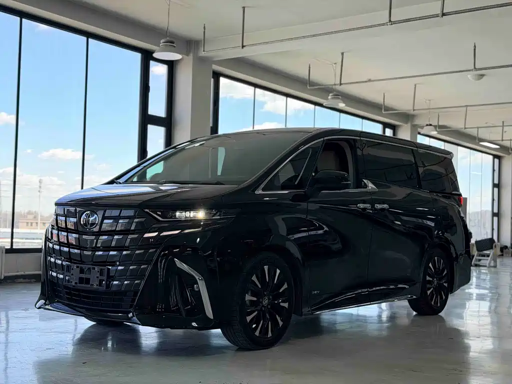 Toyota Alphard 2024