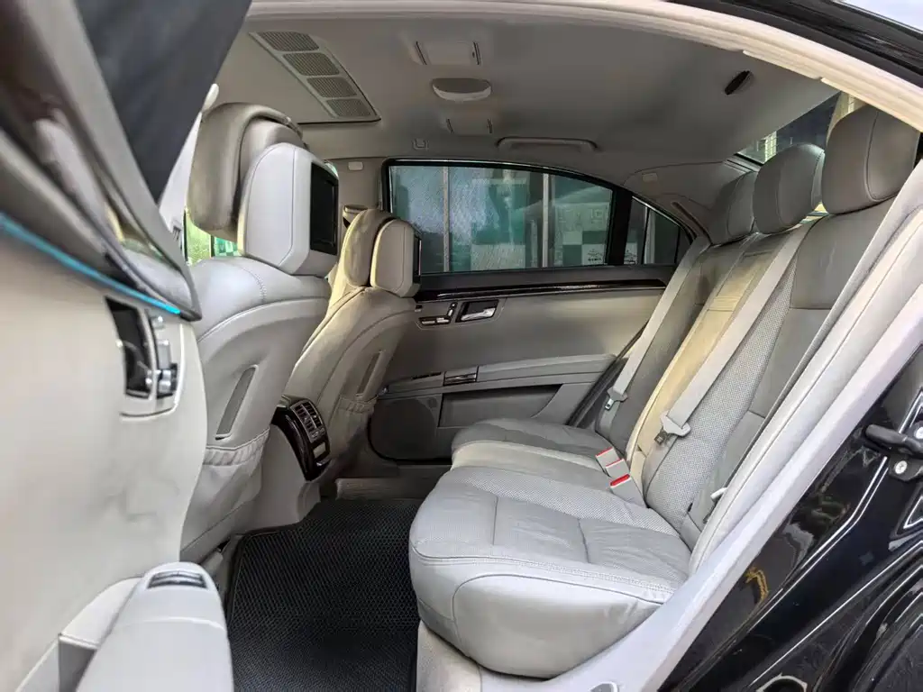 Mercedes-Benz S-Class — миниатюра 16