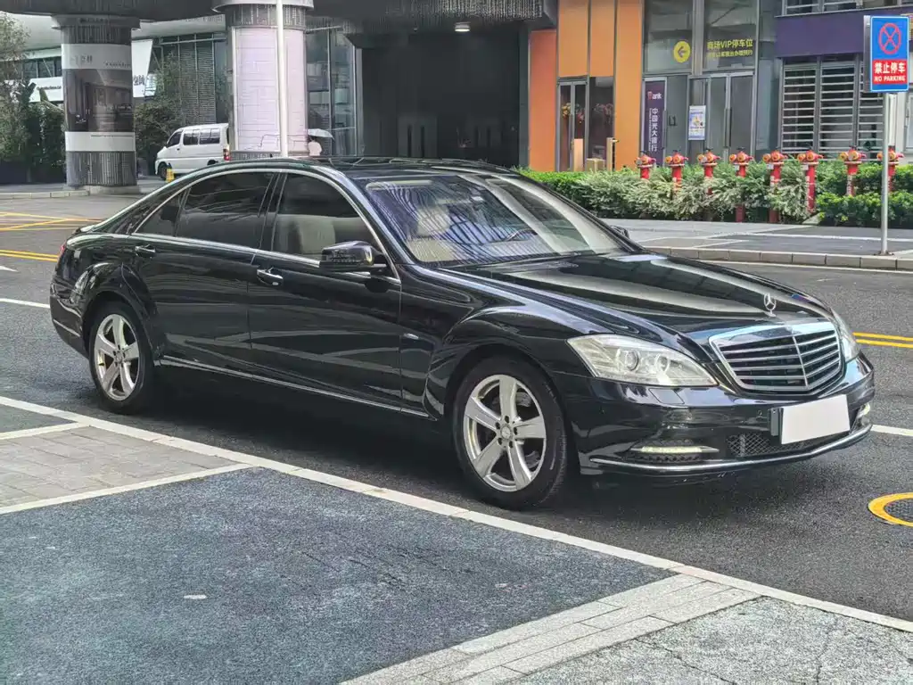 Mercedes-Benz S-Class — миниатюра 5