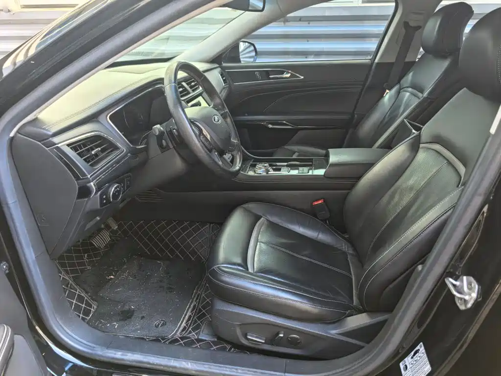Ford Taurus — миниатюра 9