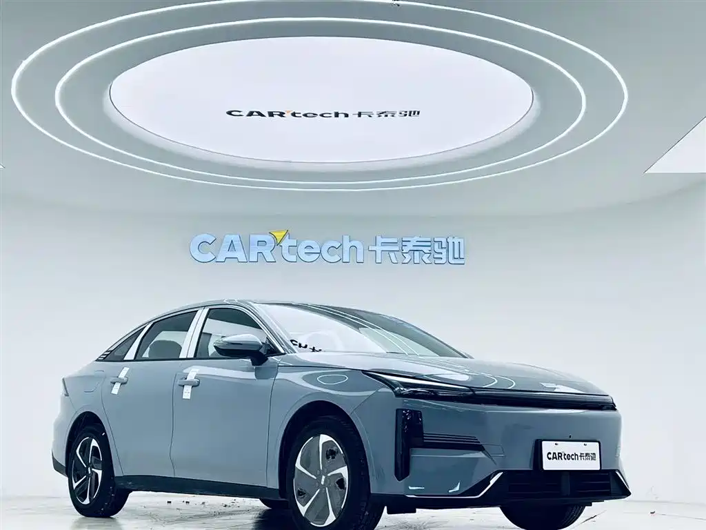 Geely Galaxy Galaxy L6 L6 2025 EM-i 140km +