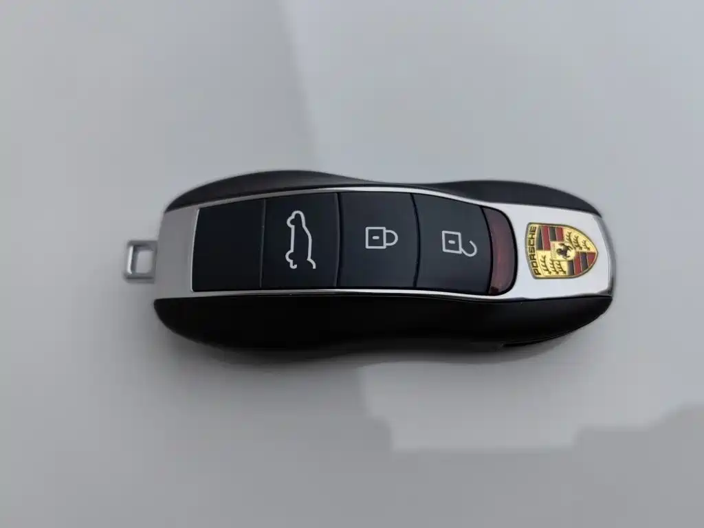 Porsche Macan — миниатюра 19