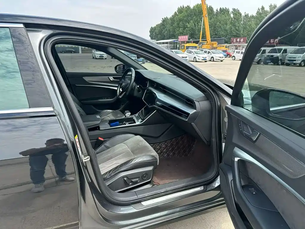 Audi A6L 2019 40 TFSI Luxury