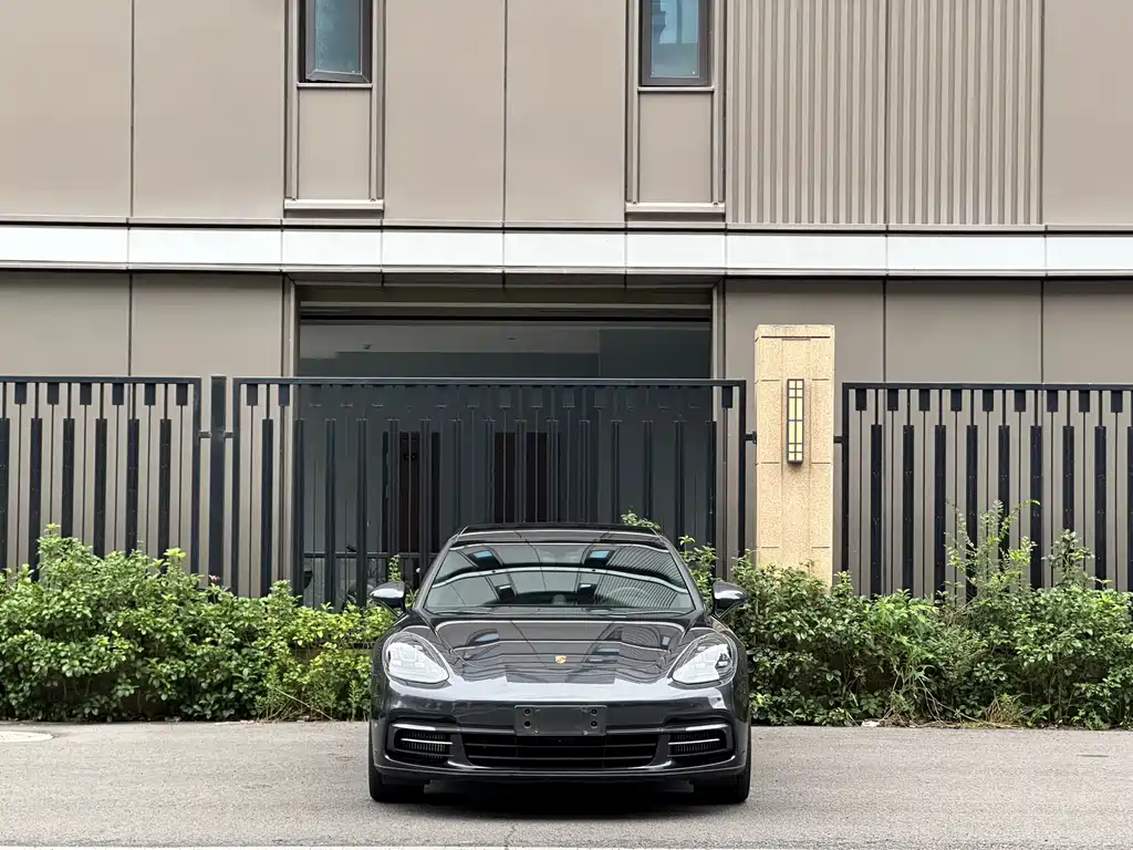 Porsche Panamera 2019 Panamera 4 Executive Long Wheelbase 2.9T