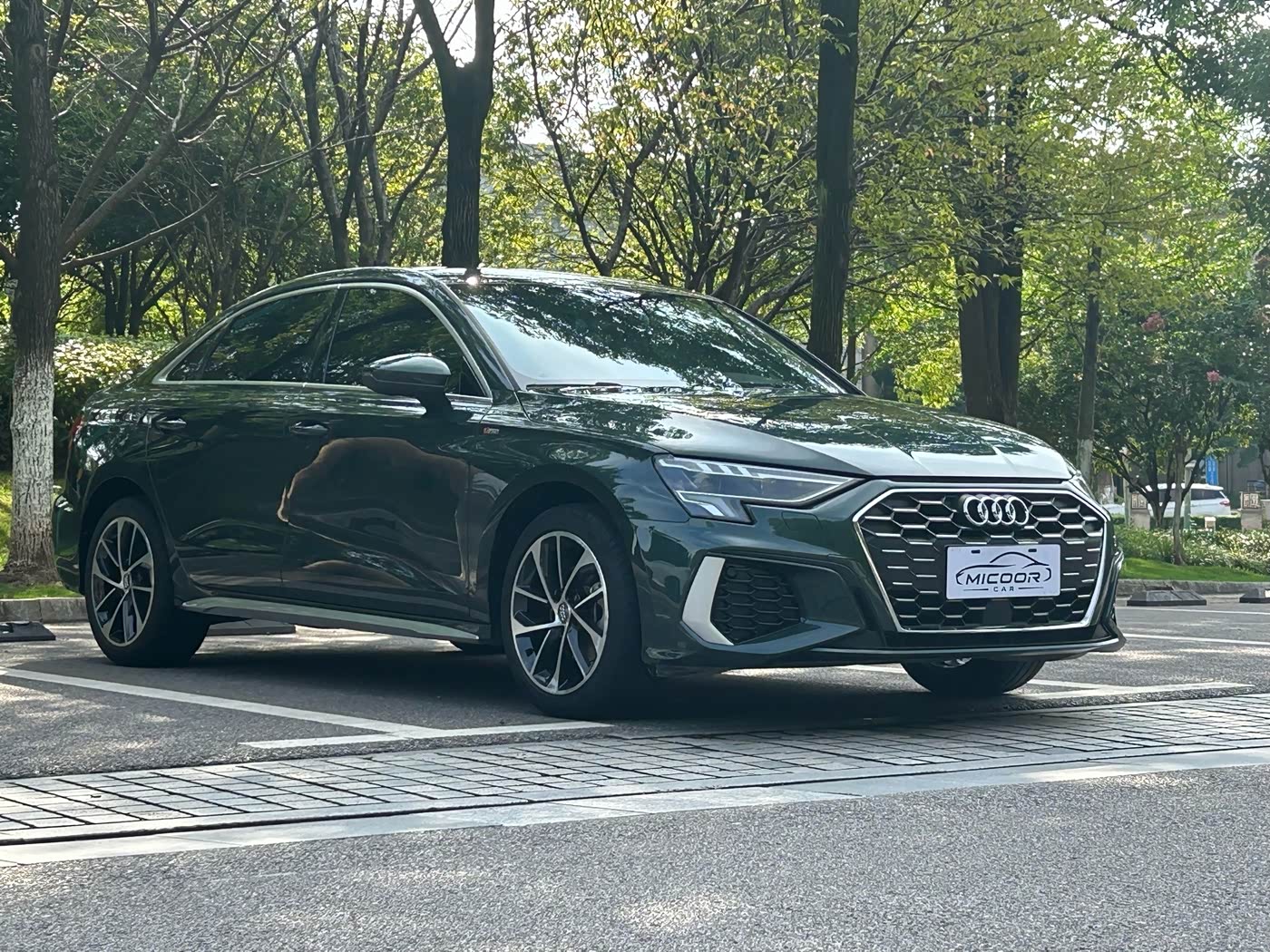 Audi A3 1.4 л 2022 г. Зелёный, пробег 40000 км