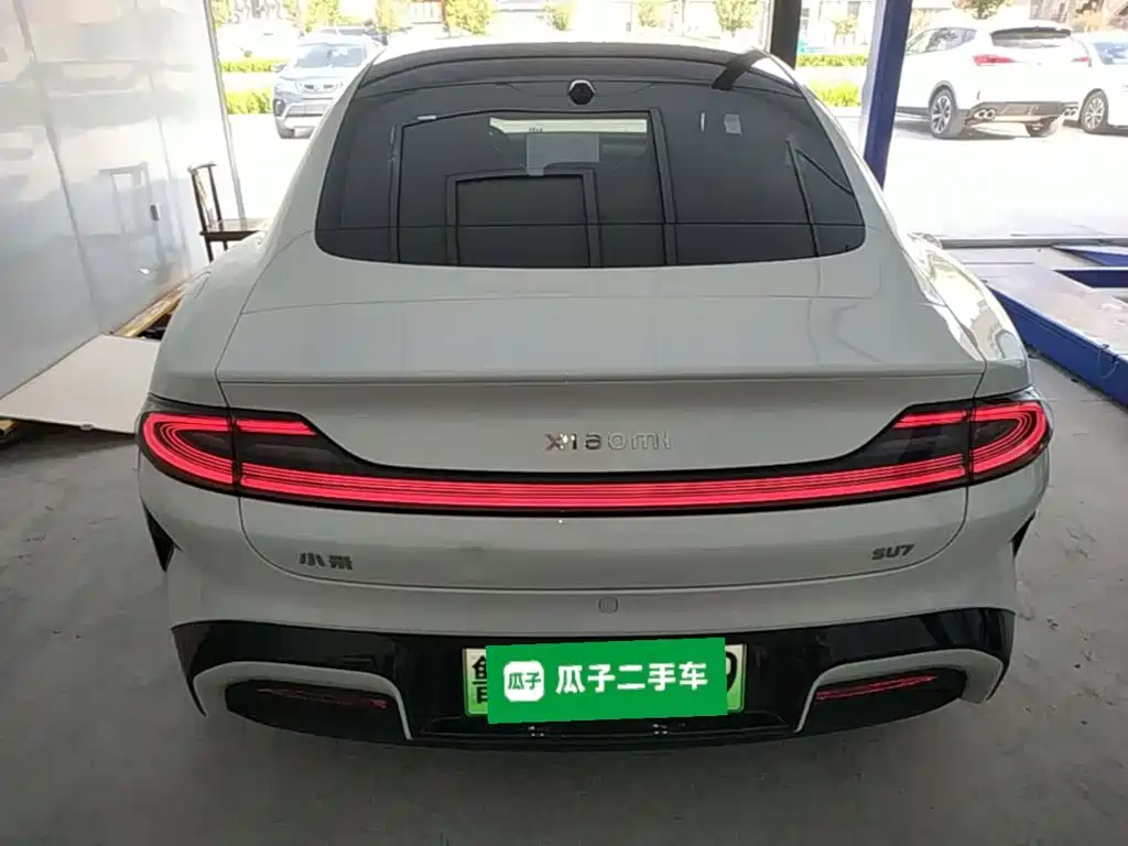 Xiaomi SU7 — миниатюра 6