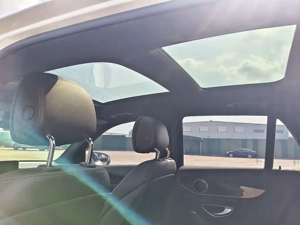Mercedes-Benz GLC — миниатюра 17