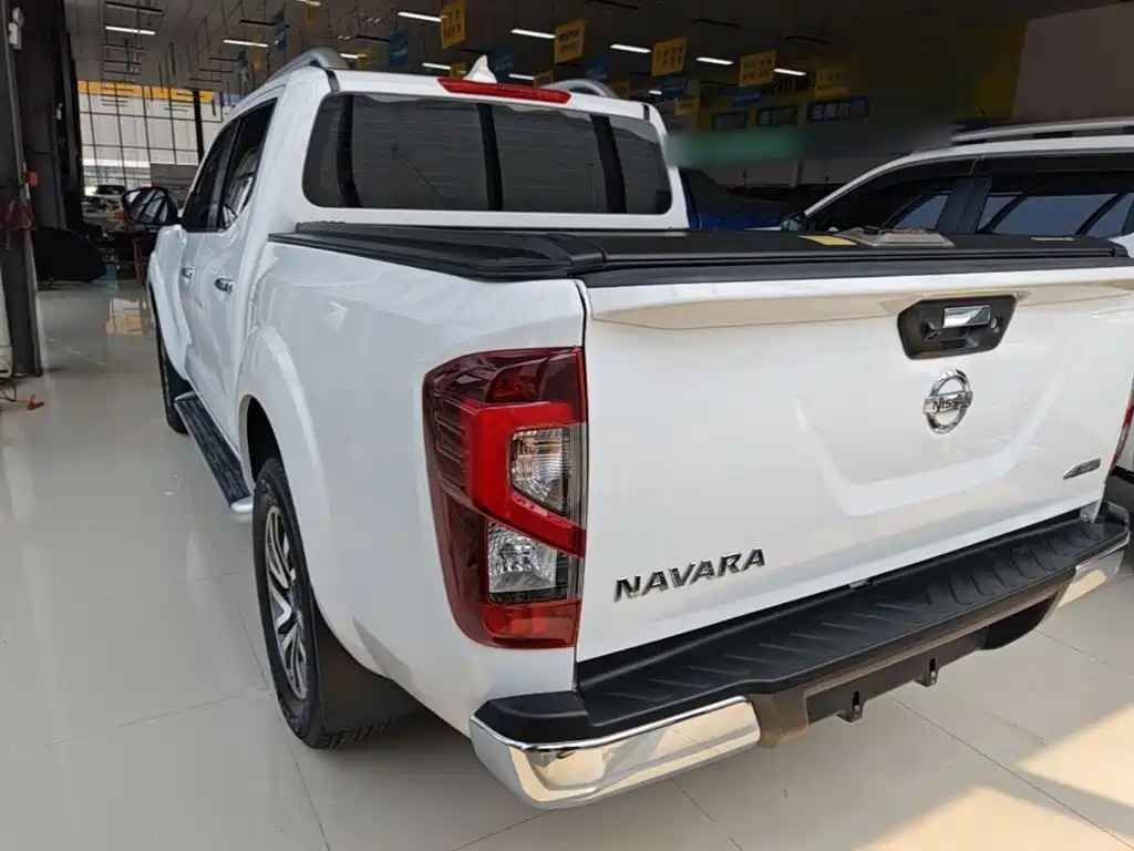 Nissan Navara — миниатюра 5