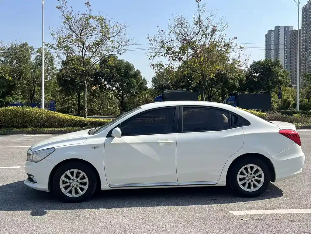 GAC TRUMPCHI GA3S VISION