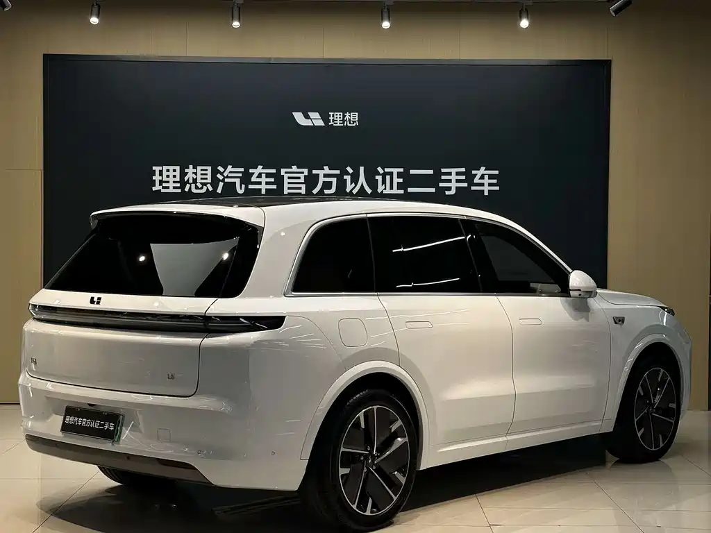 Li Auto L8 2025 Max