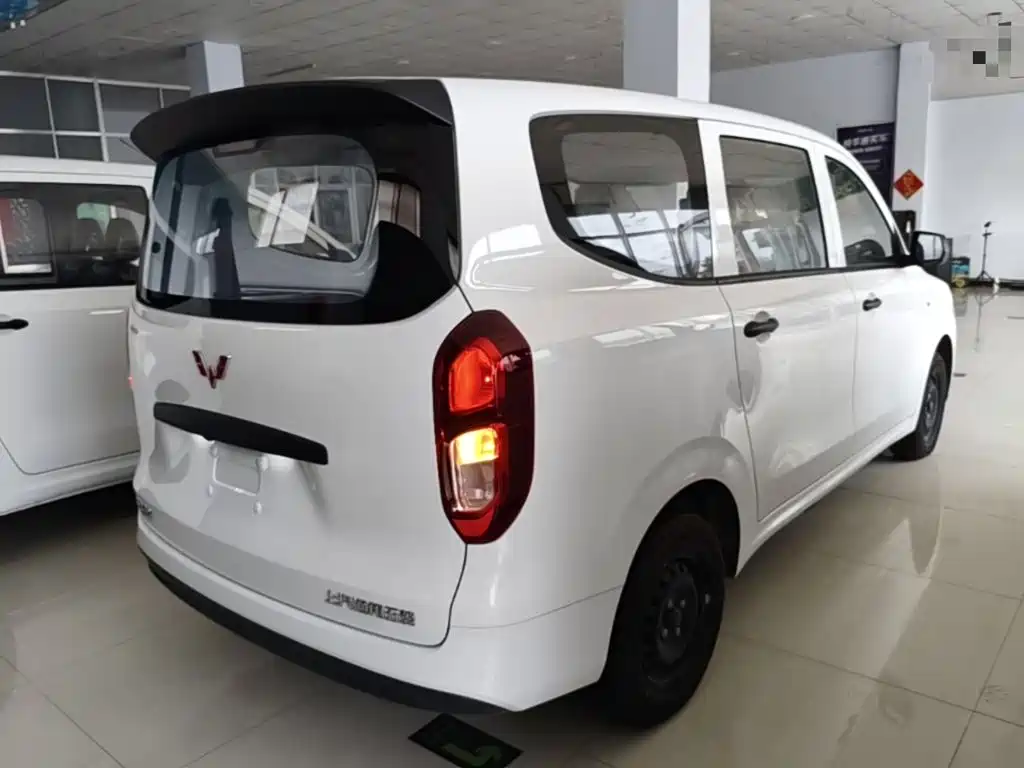 Wuling Hongguang EV — миниатюра 5