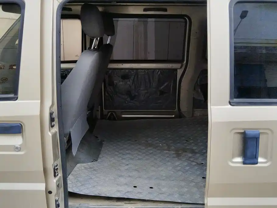 Wuling Rongguang — миниатюра 11