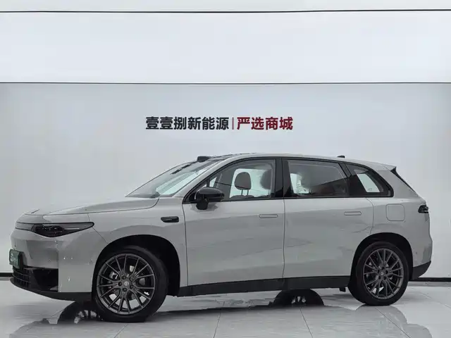 2025 Leapmotor C10