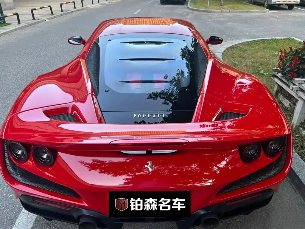 Ferrari F8 2019 Tributo 3.9T V8