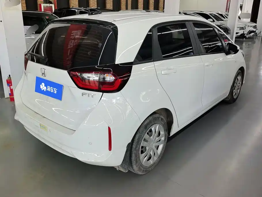 Honda Fit — миниатюра 3