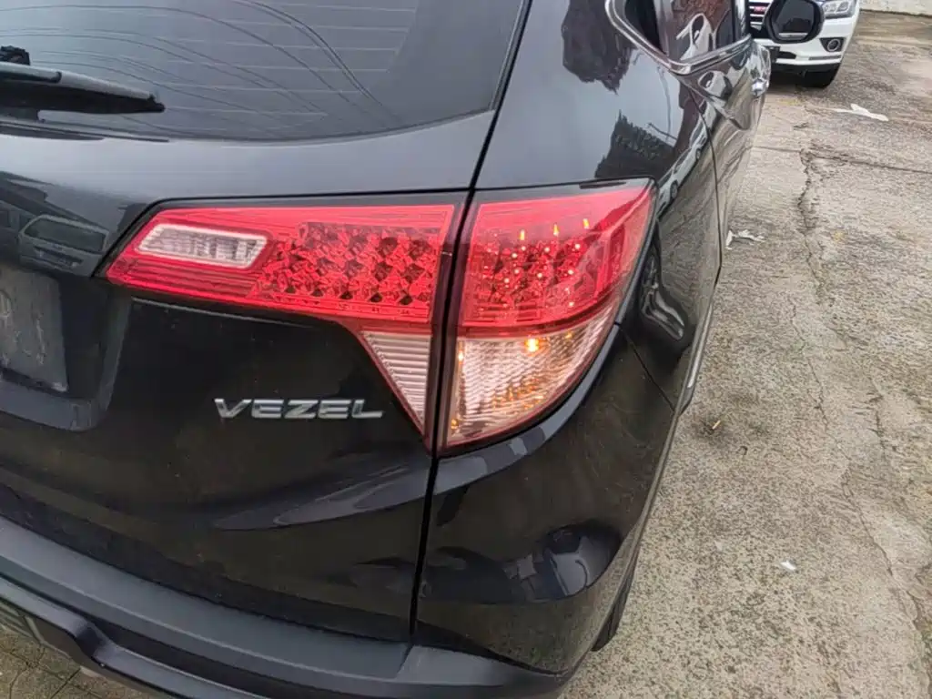 Honda Vezel — миниатюра 8