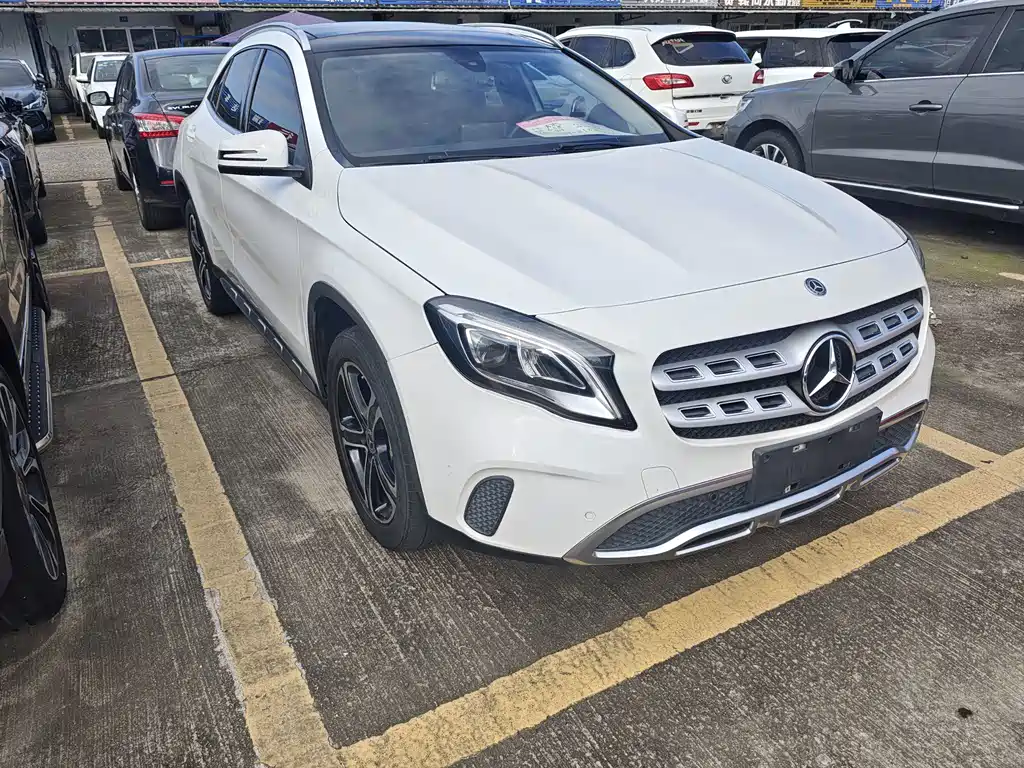 Mercedes-Benz GLA — миниатюра 3