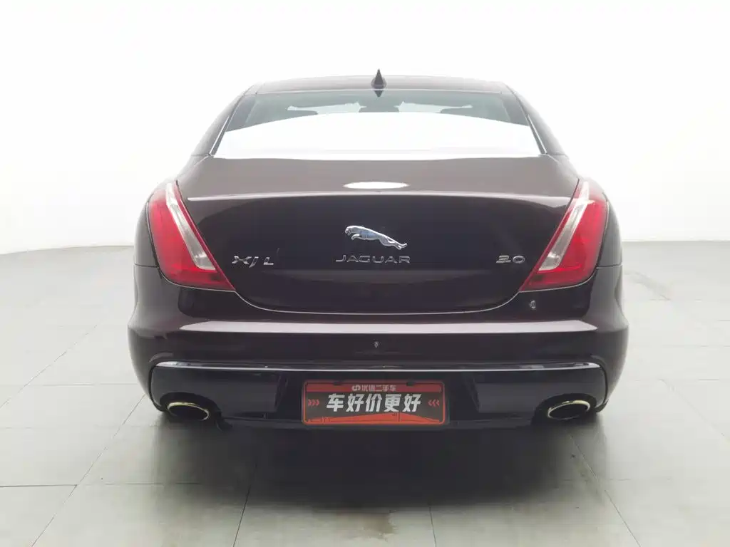 Jaguar XJ — миниатюра 4
