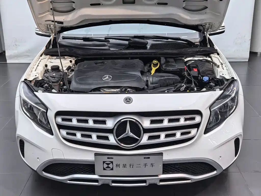 Mercedes-Benz GLA — миниатюра 18