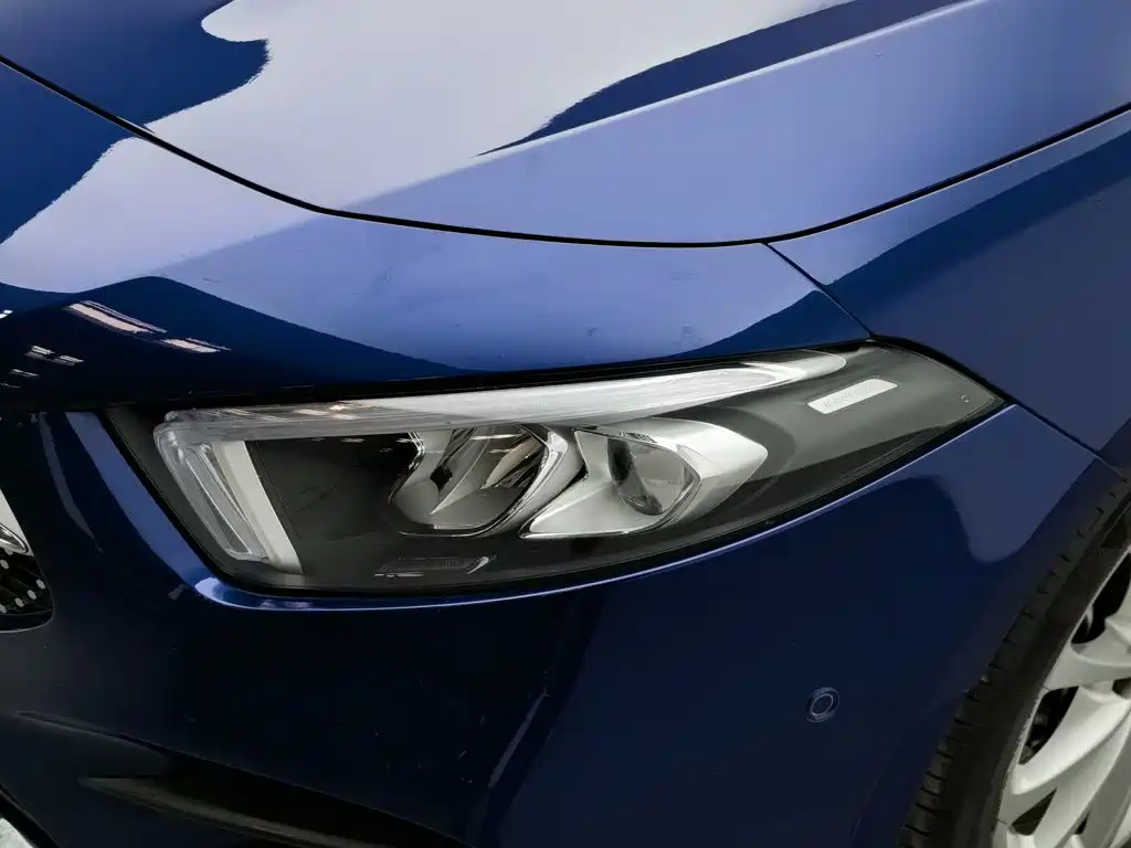 Mercedes-Benz A-Class — миниатюра 7