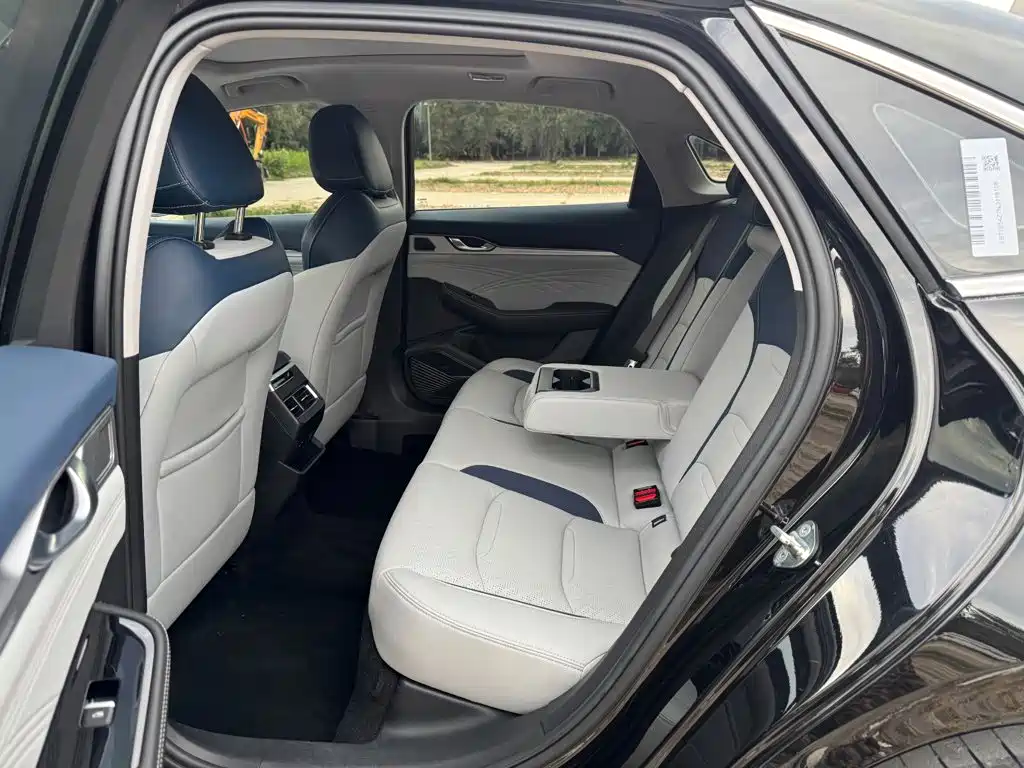 Geely Xingrui — миниатюра 9