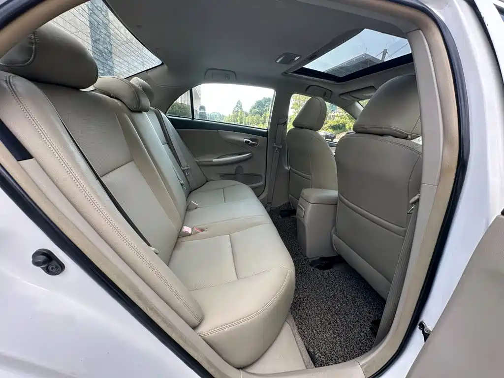 Toyota Corolla — миниатюра 15