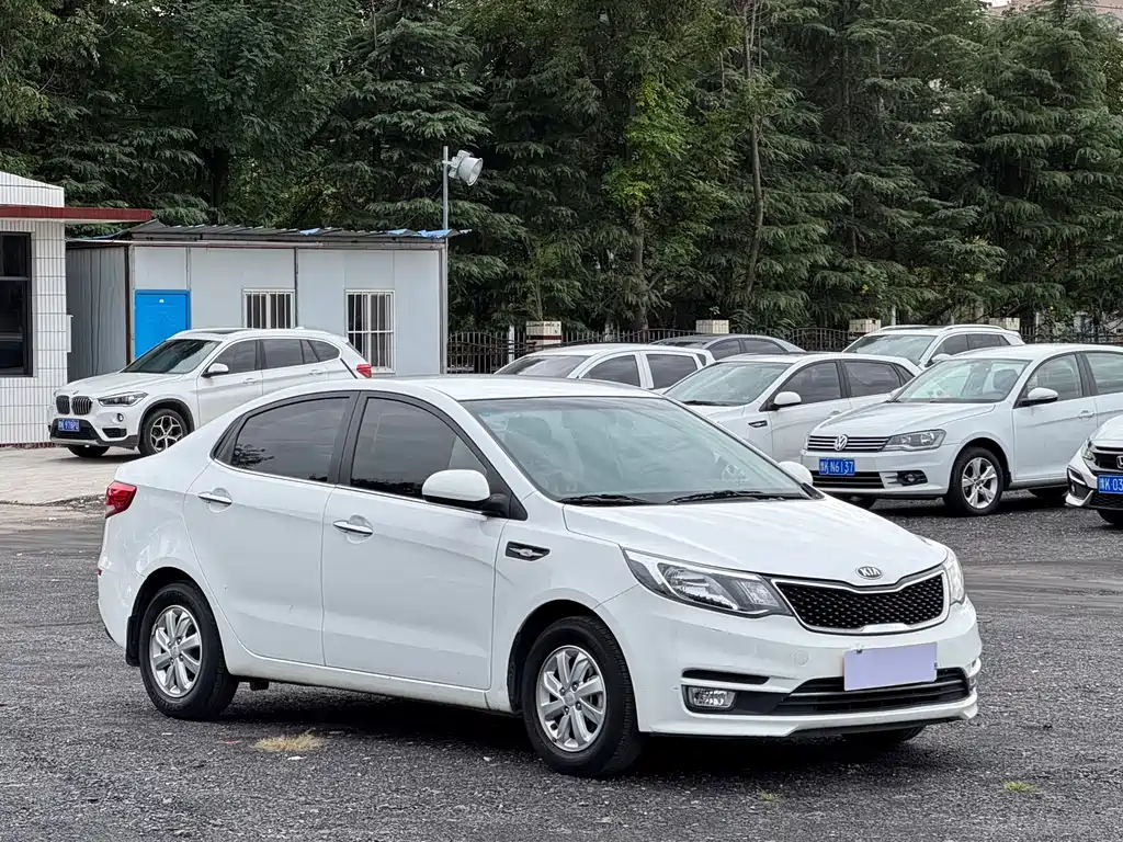 Kia K2 — миниатюра 3