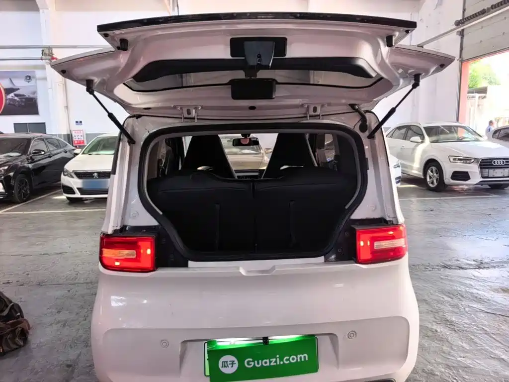 Wuling MINIEV — миниатюра 15