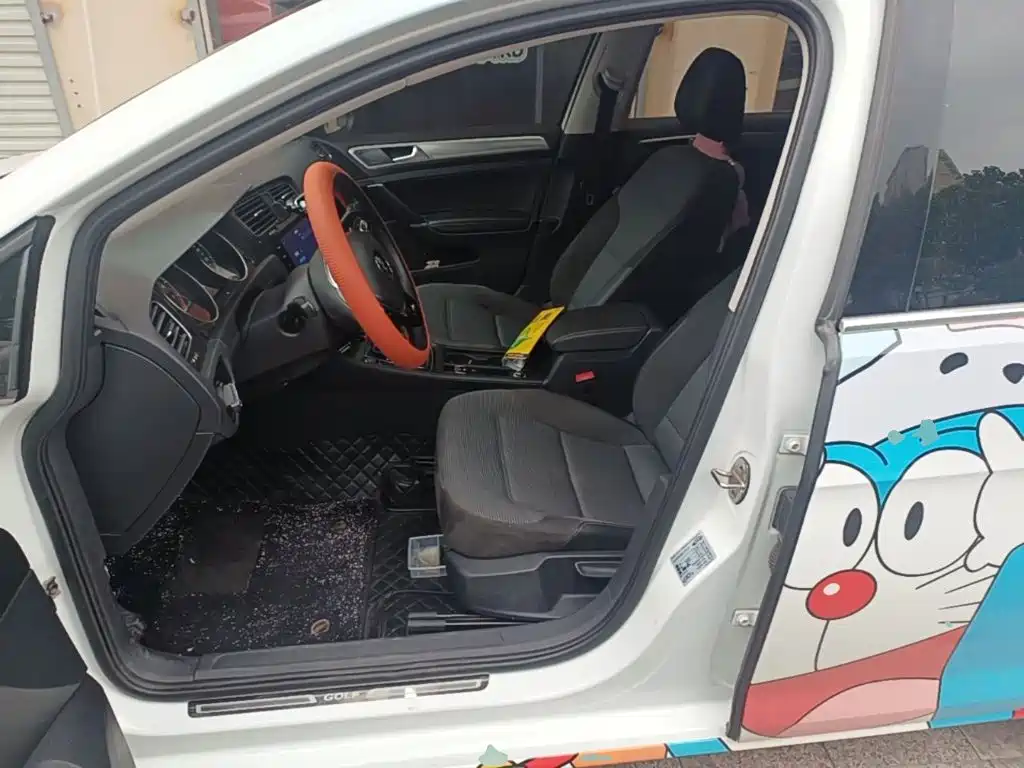 Volkswagen Golf — миниатюра 15