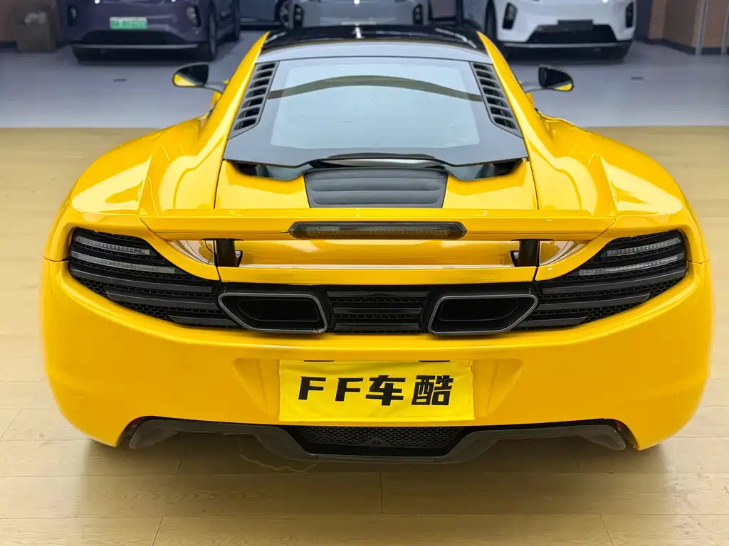 McLaren 12C — миниатюра 6