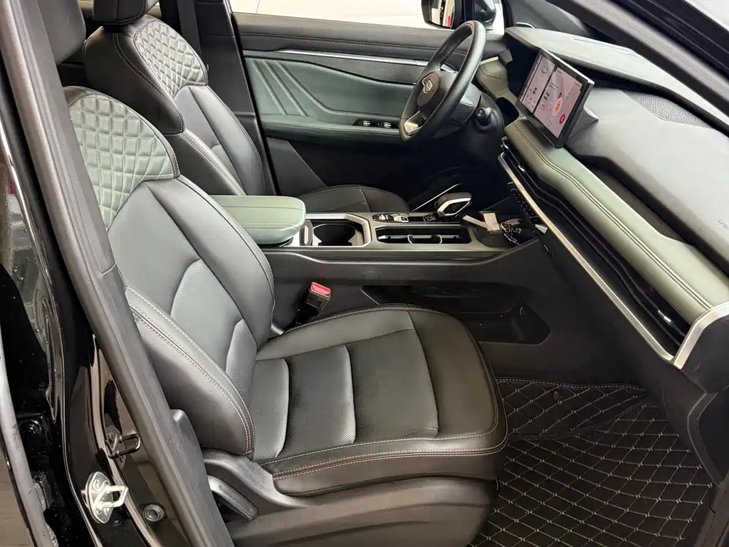 Geely Haoyue L — миниатюра 7