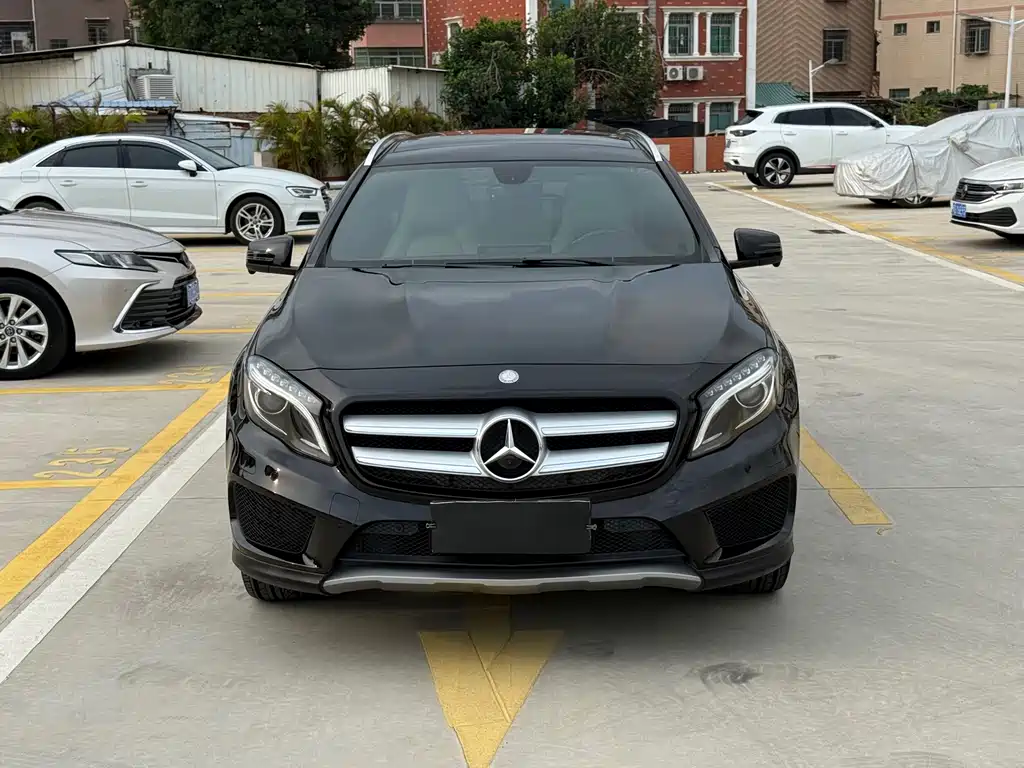Mercedes-Benz GLA — миниатюра 2