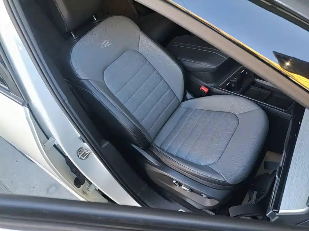 Volkswagen Talagon — миниатюра 25