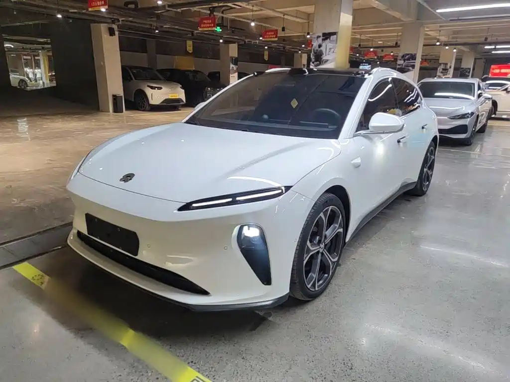 NIO ET5T — миниатюра 2