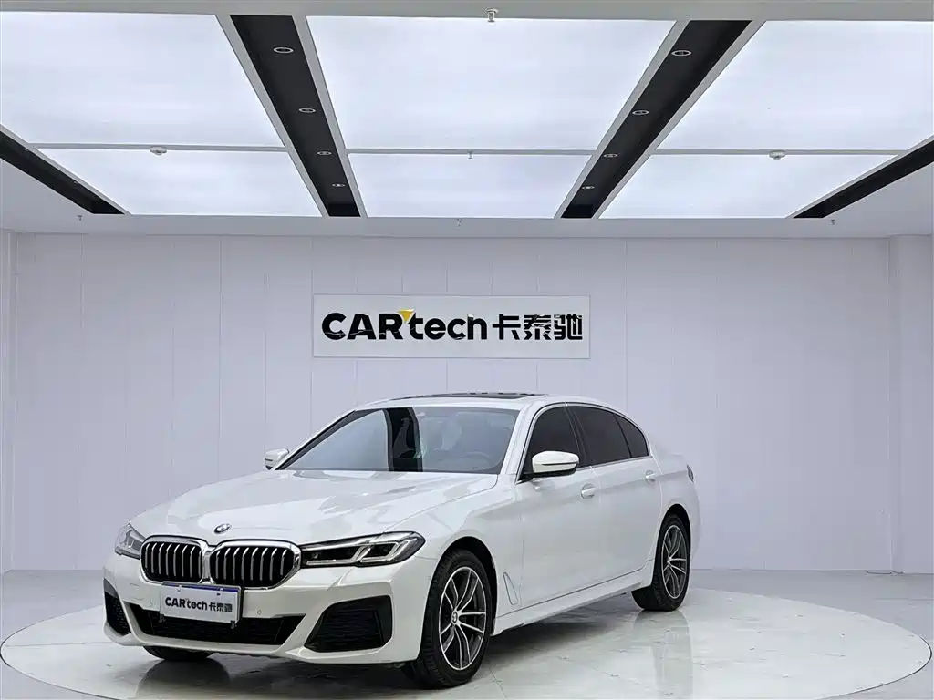 BMW 5 Series 2022