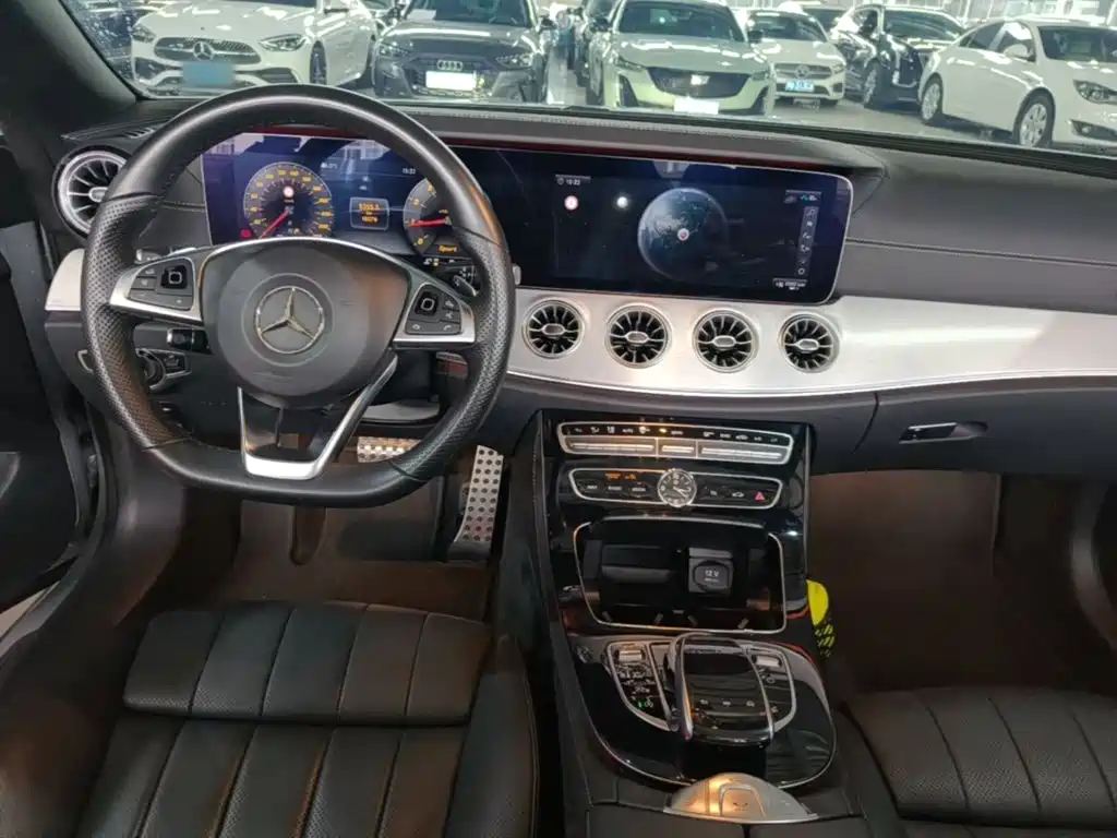 Mercedes-Benz E-Class (Import) — миниатюра 10
