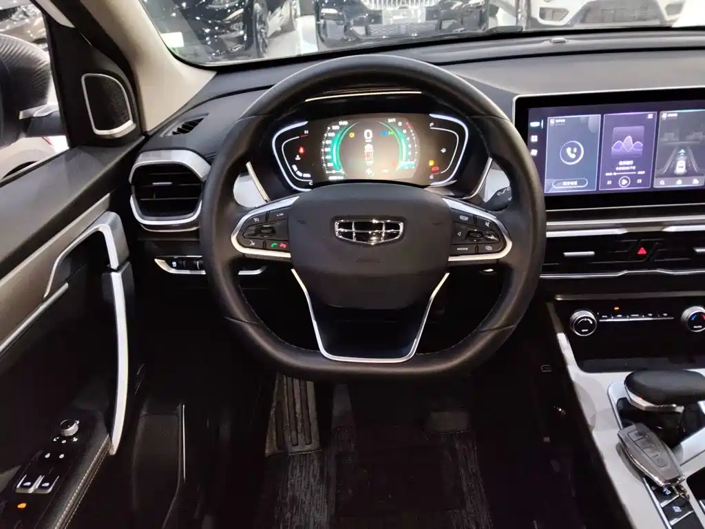 Geely Binyue 2023 1.5T DCT
