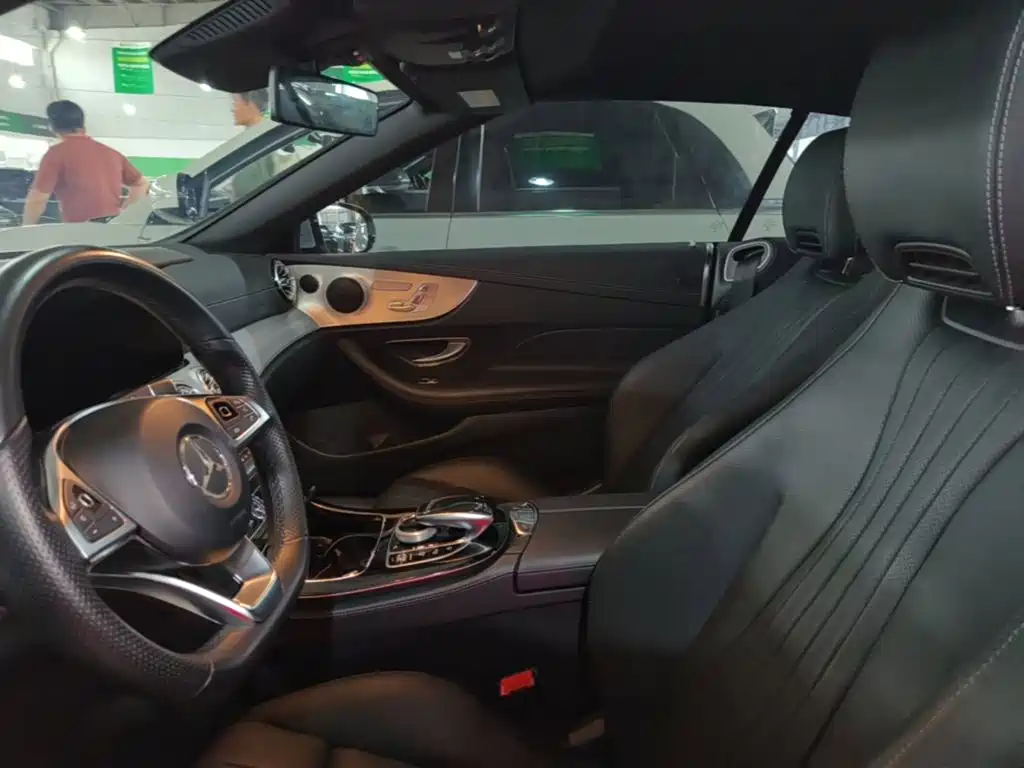 Mercedes-Benz E-Class (Import) — миниатюра 15