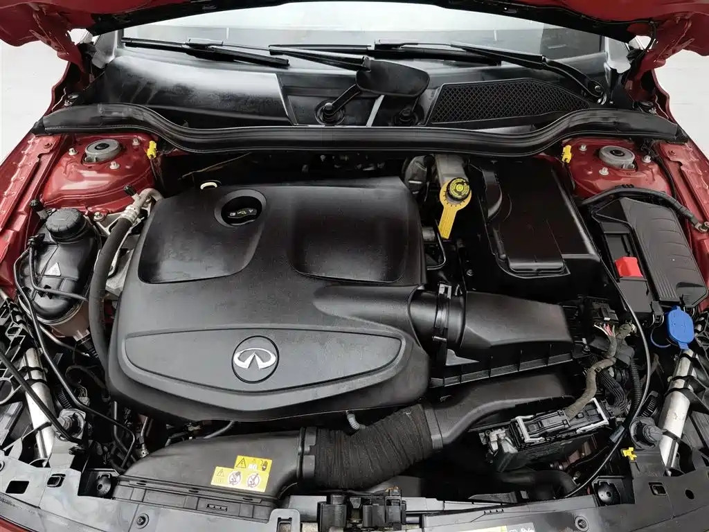 Infiniti QX30 2017 1.6T Sport
