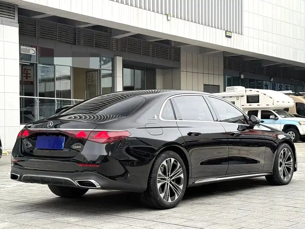 Mercedes-Benz E-Class E 2024 E 300 L Fashion Sport