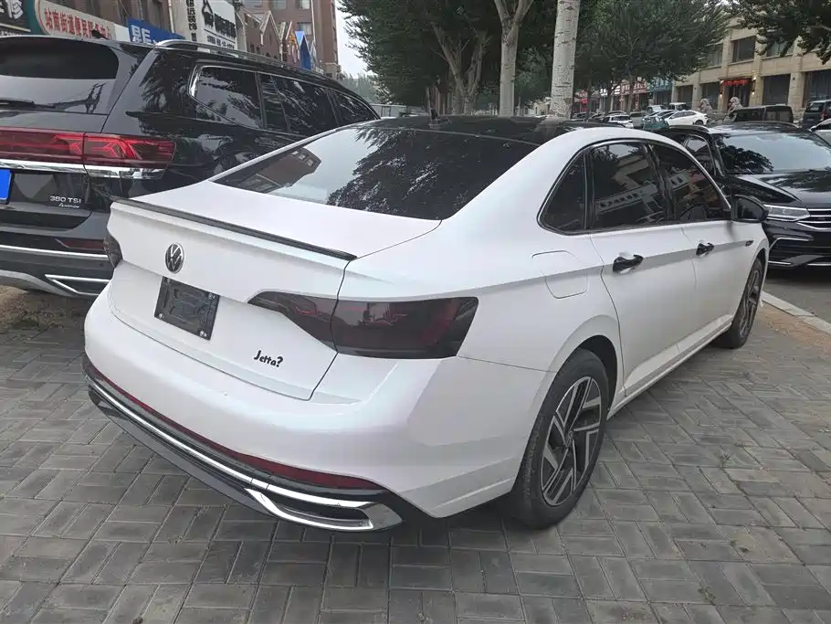 Volkswagen Sagitar 2023 280TSI DSG