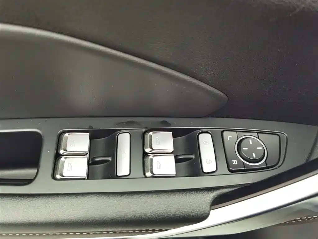 Geely Boyue 2020 1.5TD AT PRO