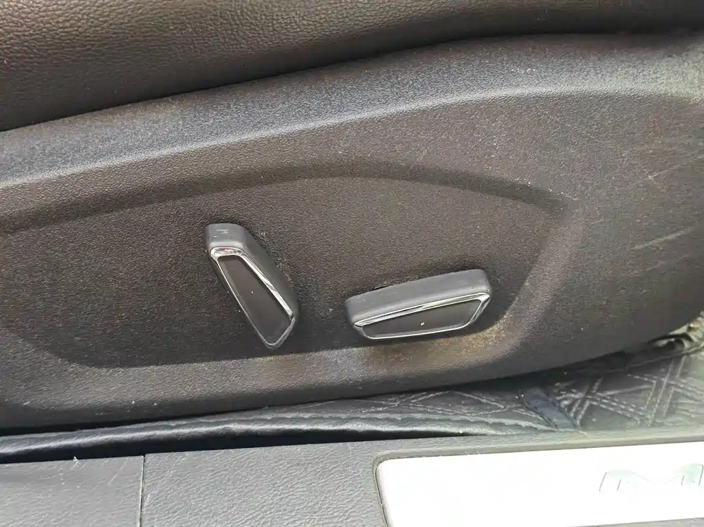 Ford Mondeo — миниатюра 39