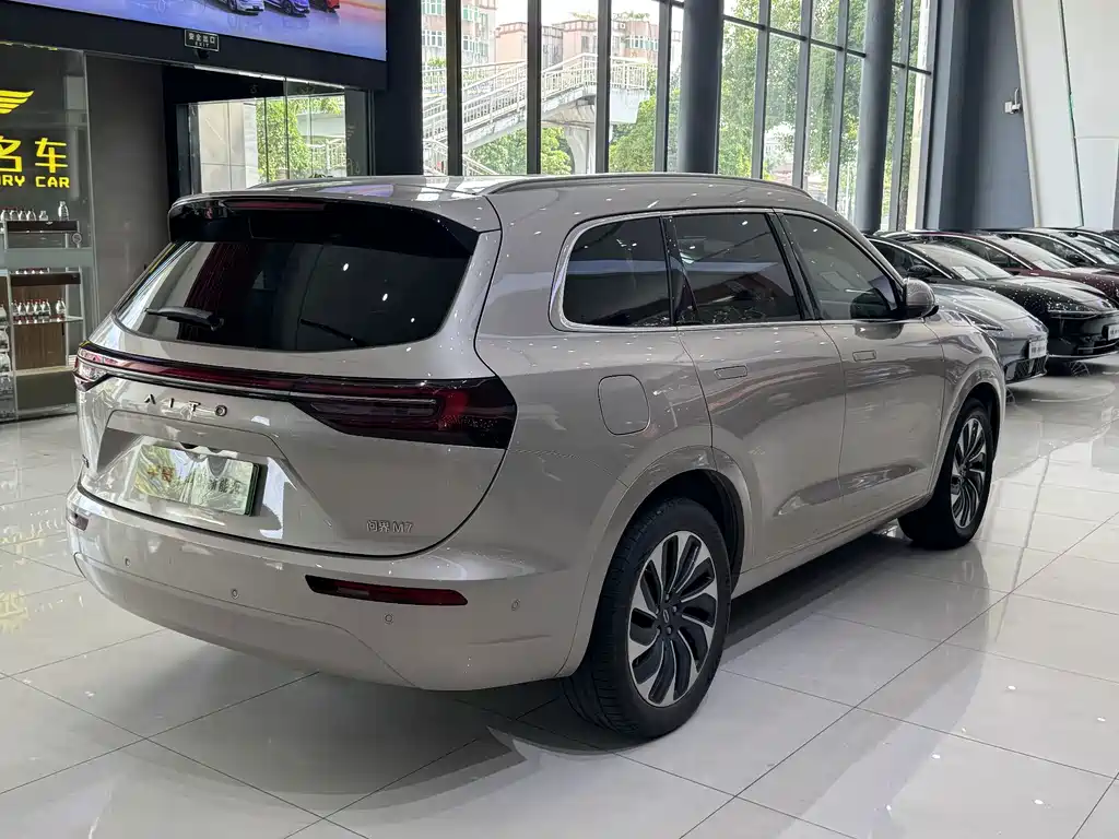 AITO AITO M7 — миниатюра 15
