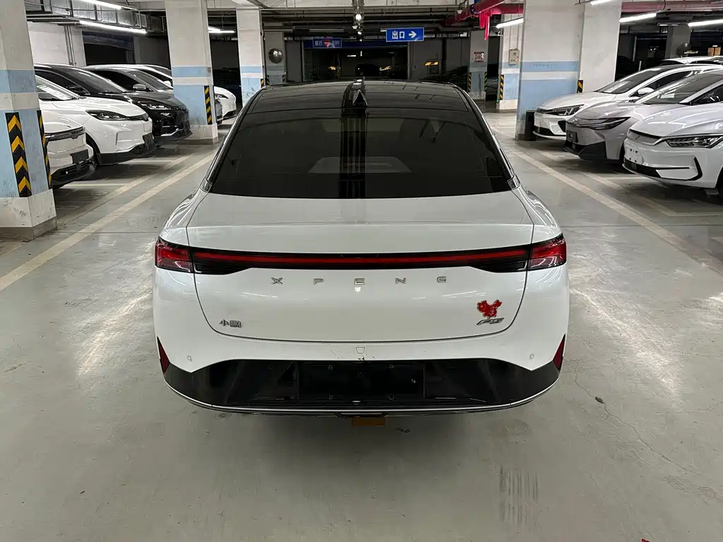 XPeng P5 — миниатюра 5