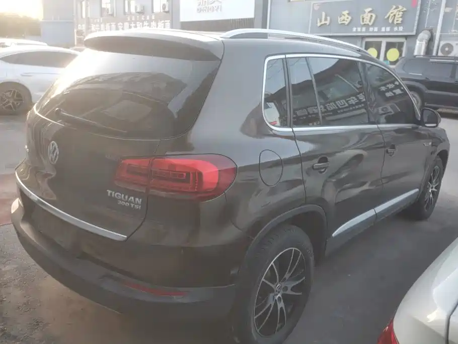 Volkswagen Tiguan — миниатюра 3