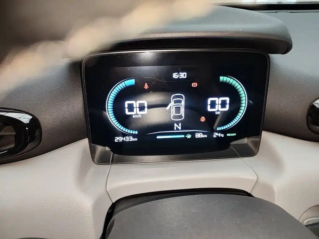 Leapmotor Leapmotor T03 — миниатюра 12