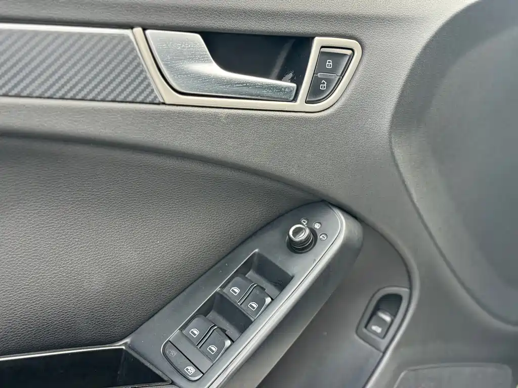 Audi A4L — миниатюра 15