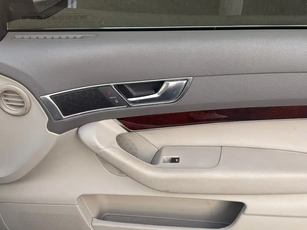 Audi A6L — миниатюра 18
